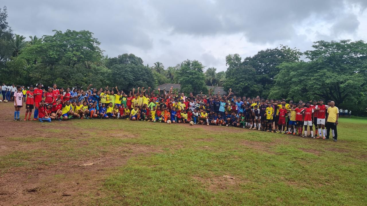 Trainees in their new GFDC kits at the Sao Jose De Areal centre.