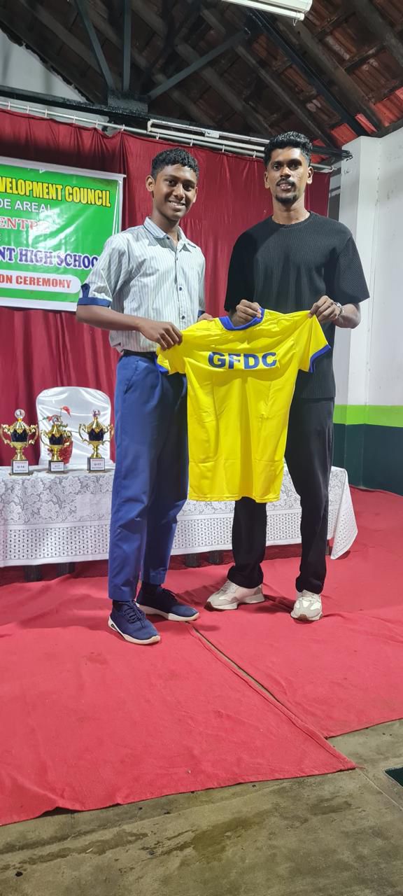 Kit Distribution Ceremony at Sao Jose De Areal GFDC Centre — photo 4 of 7